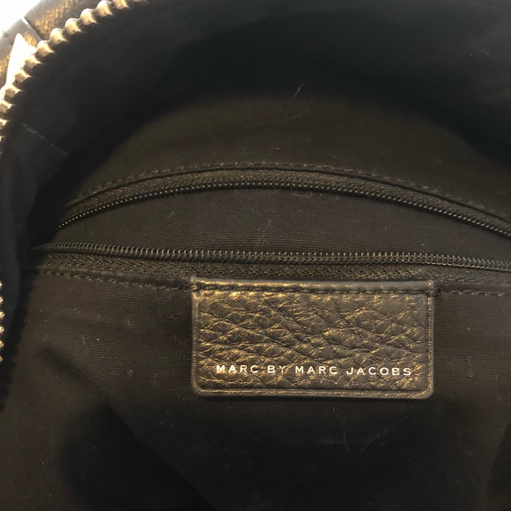 MARC JACOBS LEATHER ZIP BACKPACK - Picture 4 of 6
